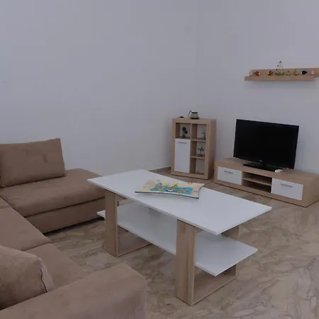 Katerina's House شقة