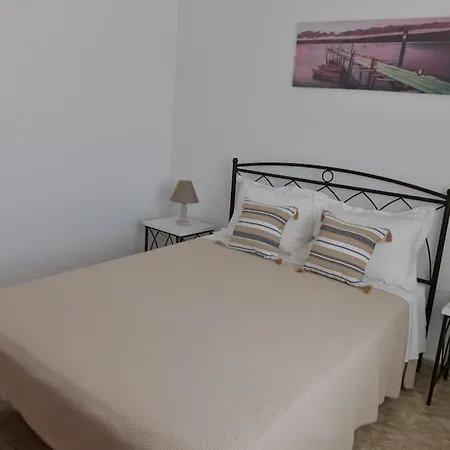 Katerina's House Adamantas (Milos)